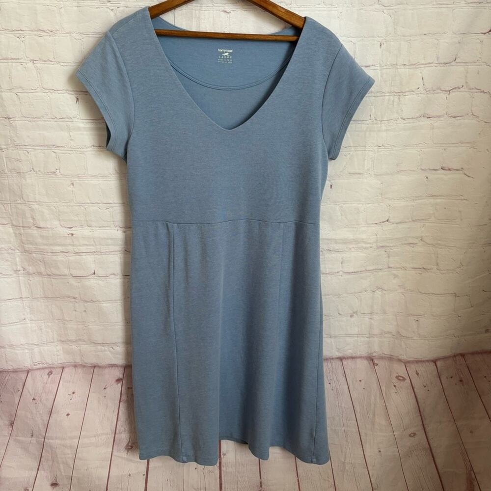 Horny Toad cap sleeve fit and flare dress coin pocket in hem light blue Large